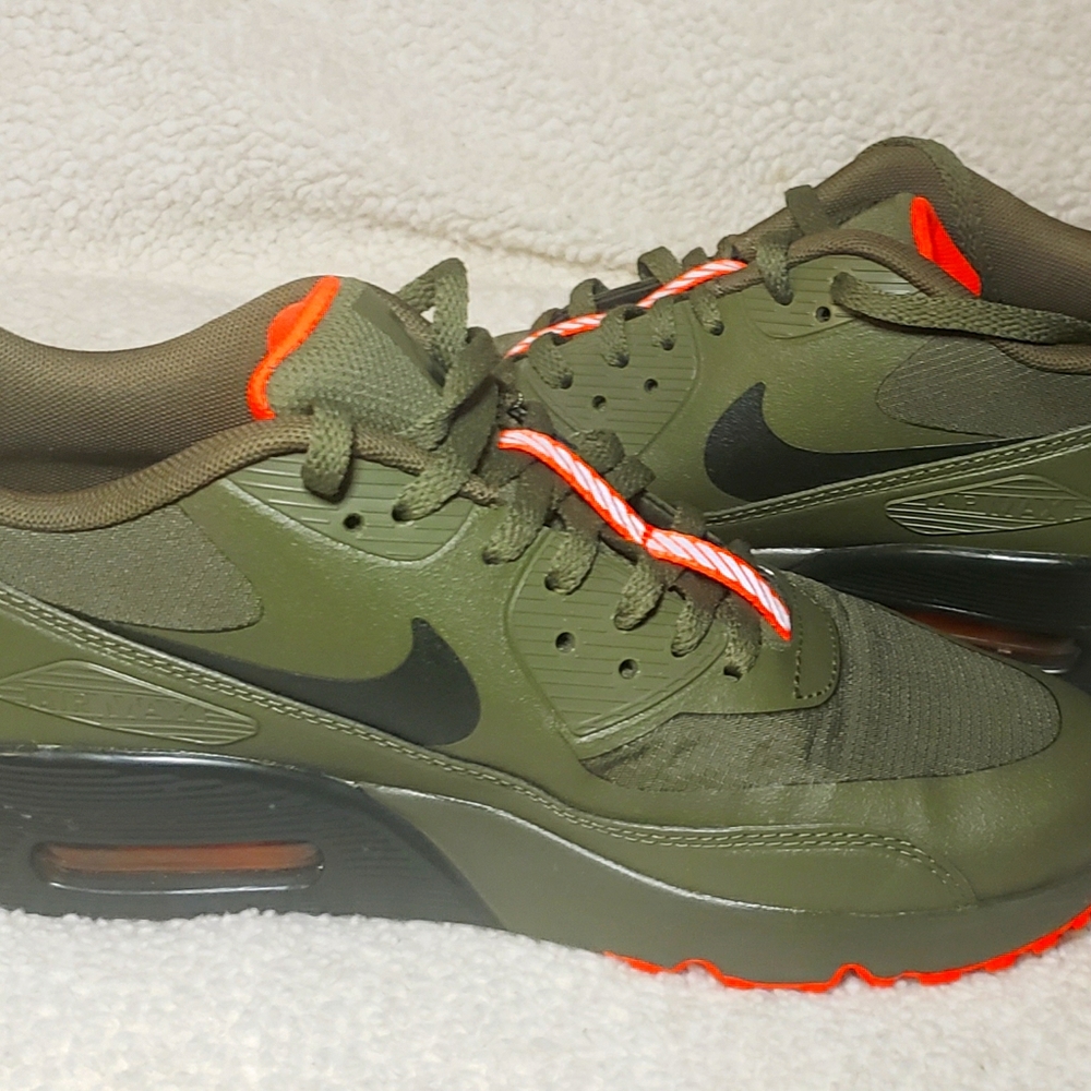 Nike Air Max 90 Ultra 2.0